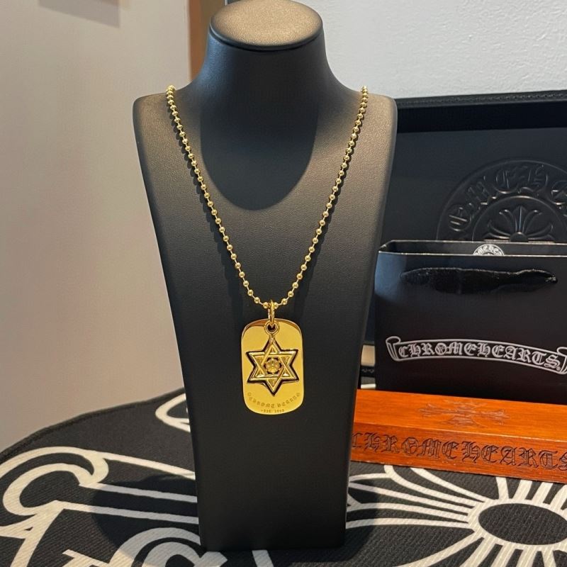 Ch*0me He**ts necklaces